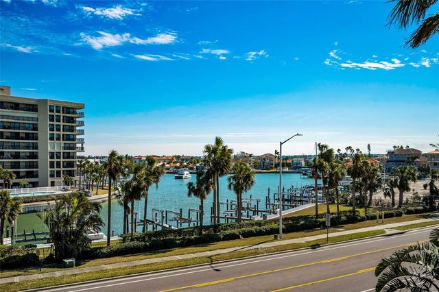 1660 GULF BOULEVARD 307, Clearwater Beach, FL 33767