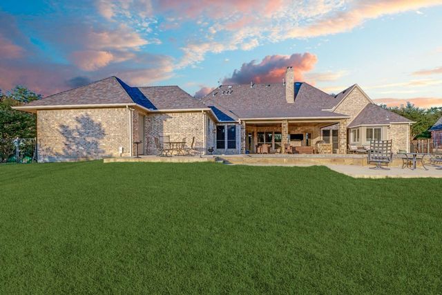 403 Creekside Drive, Mckinney, TX 75071