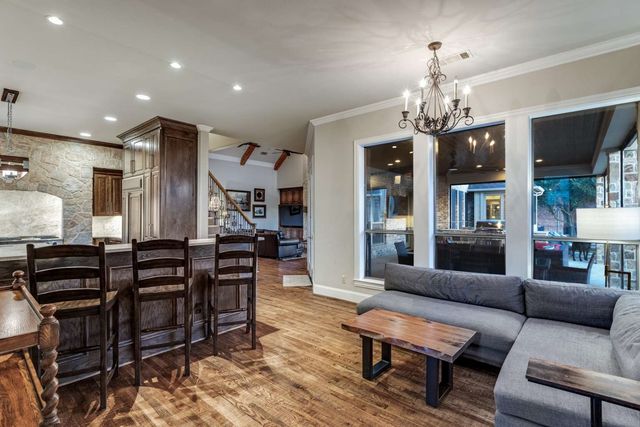 403 Creekside Drive, Mckinney, TX 75071