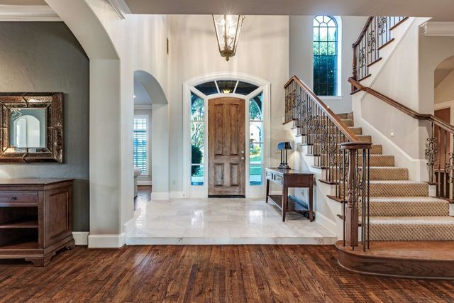 403 Creekside Drive, Mckinney, TX 75071