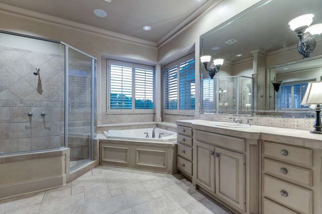 403 Creekside Drive, Mckinney, TX 75071