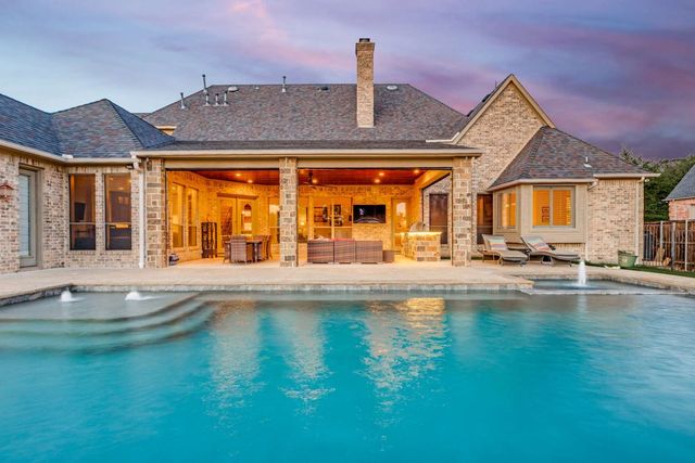 403 Creekside Drive, Mckinney, TX 75071