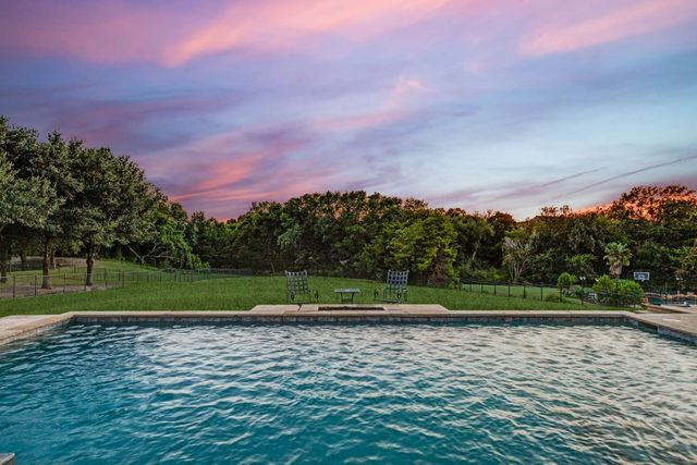 403 Creekside Drive, Mckinney, TX 75071