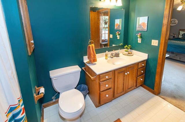 1434 Sandalwood Court, Evansville, IN 47720