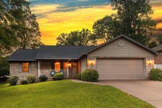 1434 Sandalwood Court, Evansville, IN 47720