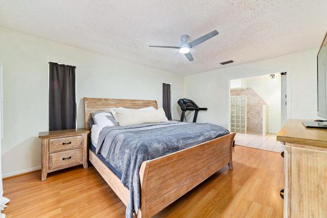 11321 49th Street N, Royal Palm Beach, FL 33411