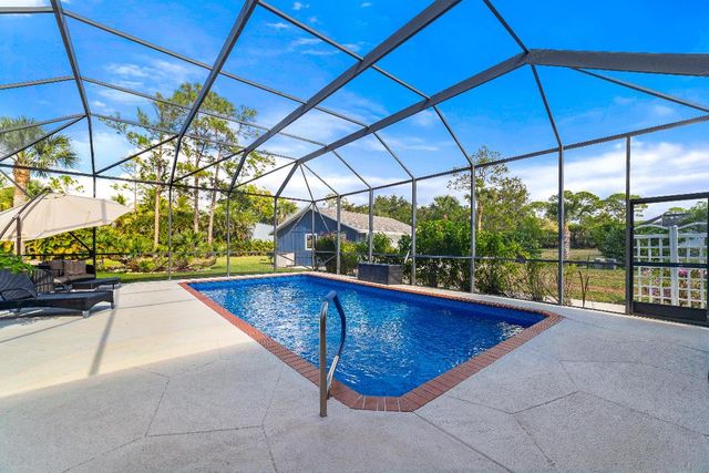 11321 49th Street N, Royal Palm Beach, FL 33411