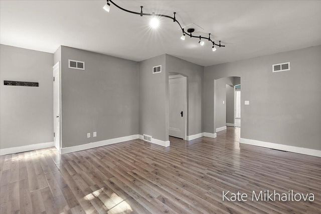 850 Upton Avenue, Springfield City, MI 49037