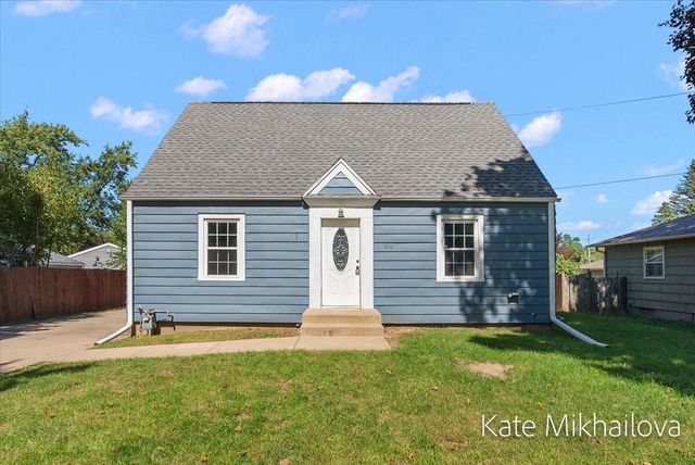 850 Upton Avenue, Springfield City, MI 49037
