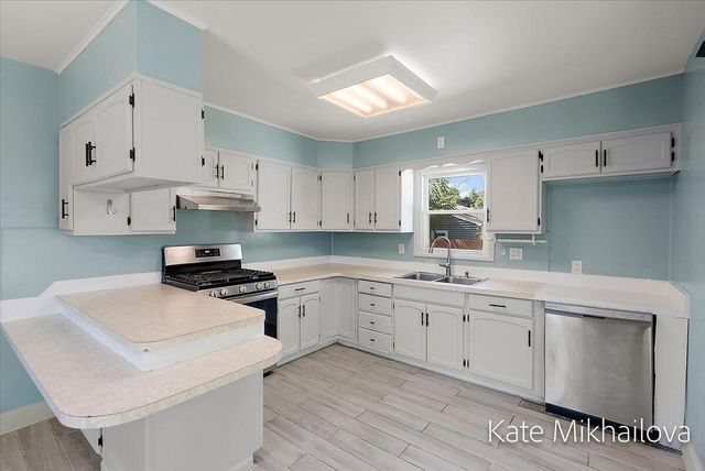 850 Upton Avenue, Springfield City, MI 49037