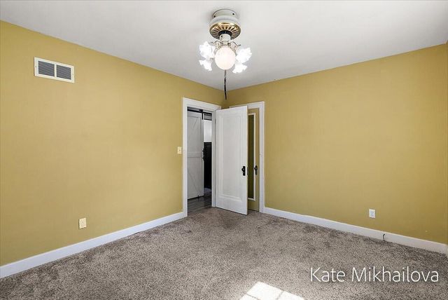 850 Upton Avenue, Springfield City, MI 49037
