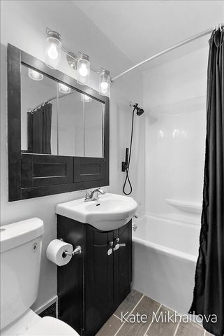 850 Upton Avenue, Springfield City, MI 49037