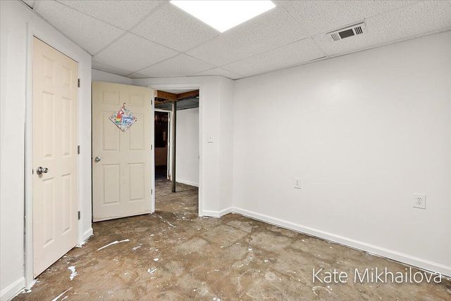 850 Upton Avenue, Springfield City, MI 49037