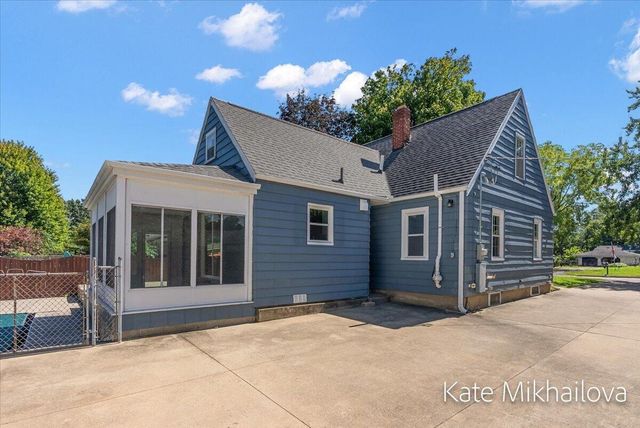 850 Upton Avenue, Springfield City, MI 49037