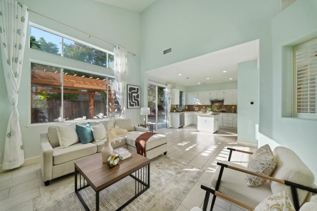 Image 17 of property listing at 2185 Fieldstone Court, San Jose, CA 95133