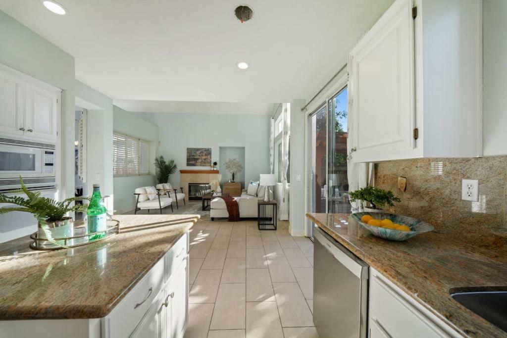 Image 21 of property listing at 2185 Fieldstone Court, San Jose, CA 95133