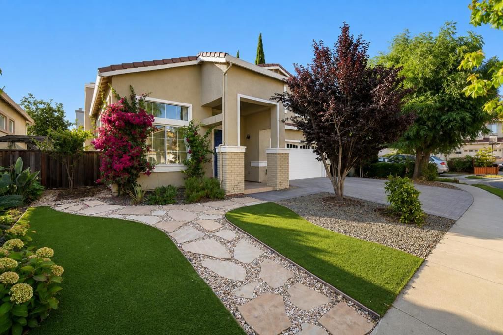 Image 4 of property listing at 2185 Fieldstone Court, San Jose, CA 95133