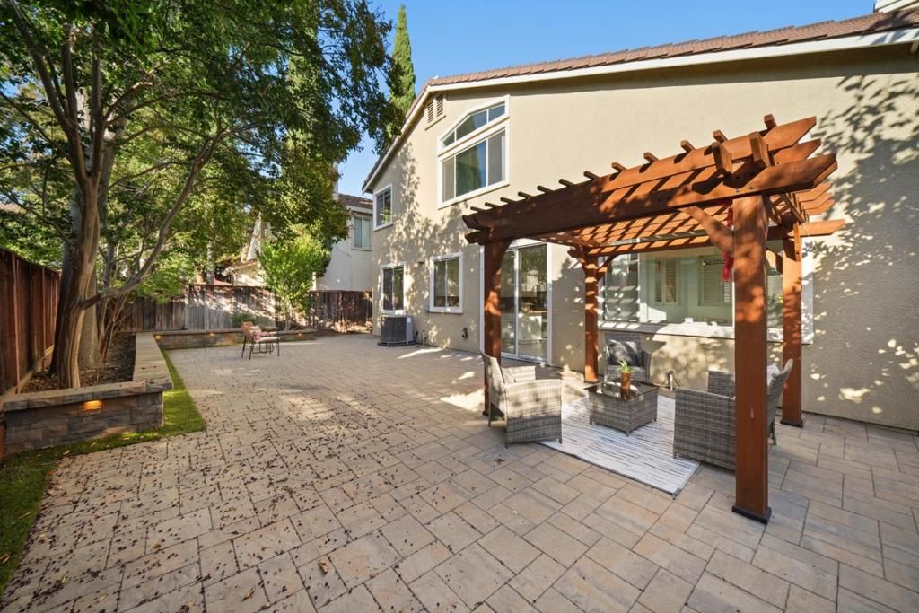 Image 43 of property listing at 2185 Fieldstone Court, San Jose, CA 95133