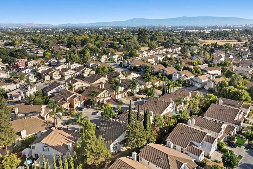 Image 49 of property listing at 2185 Fieldstone Court, San Jose, CA 95133
