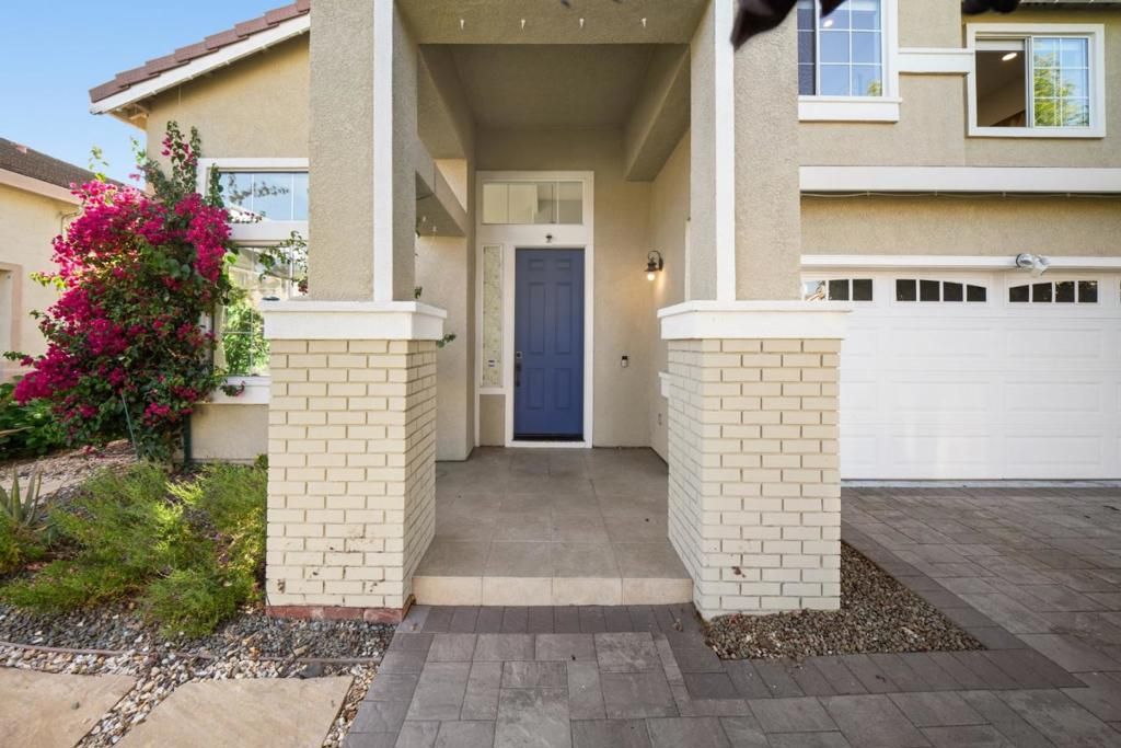 Image 7 of property listing at 2185 Fieldstone Court, San Jose, CA 95133