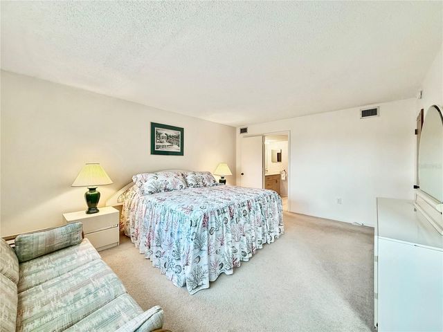 9604 CORTEZ ROAD W 421, Bradenton, FL 34210