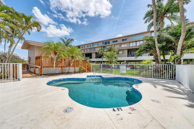 9604 CORTEZ ROAD W 421, Bradenton, FL 34210