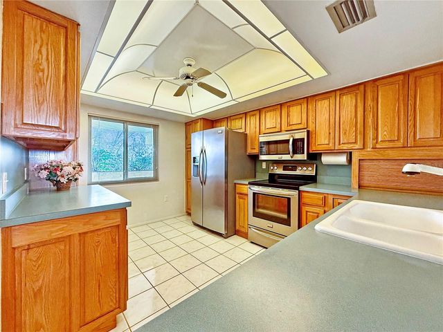 9604 CORTEZ ROAD W 421, Bradenton, FL 34210