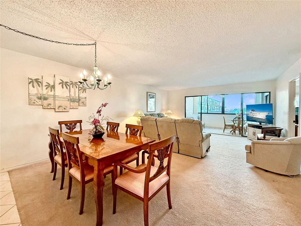 Image 12 of property listing at 9604 CORTEZ ROAD W 421, Bradenton, FL 34210