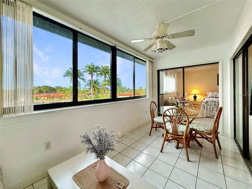 Image 14 of property listing at 9604 CORTEZ ROAD W 421, Bradenton, FL 34210