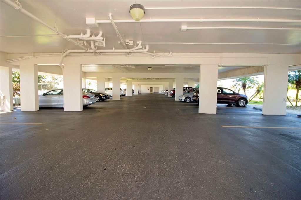 Image 28 of property listing at 9604 CORTEZ ROAD W 421, Bradenton, FL 34210