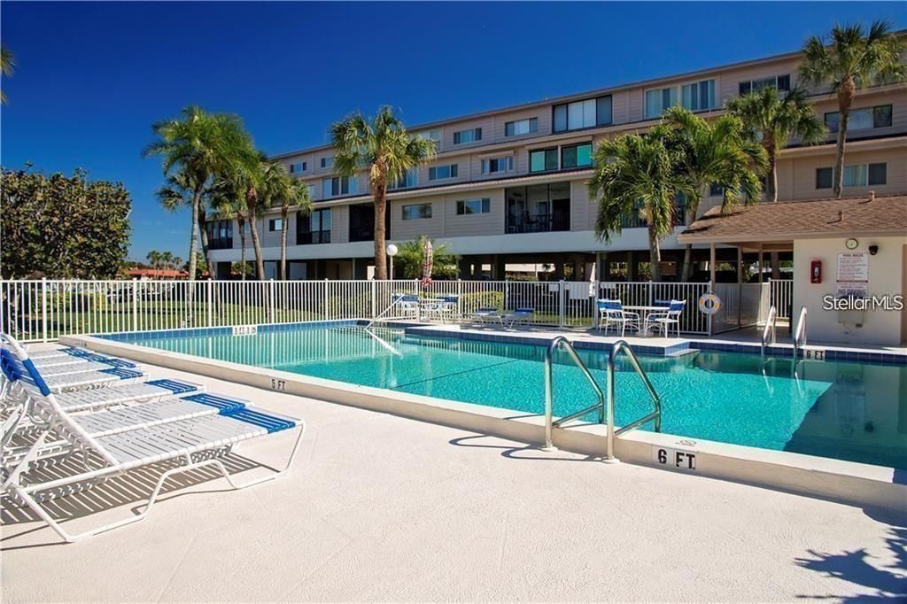 Image 31 of property listing at 9604 CORTEZ ROAD W 421, Bradenton, FL 34210