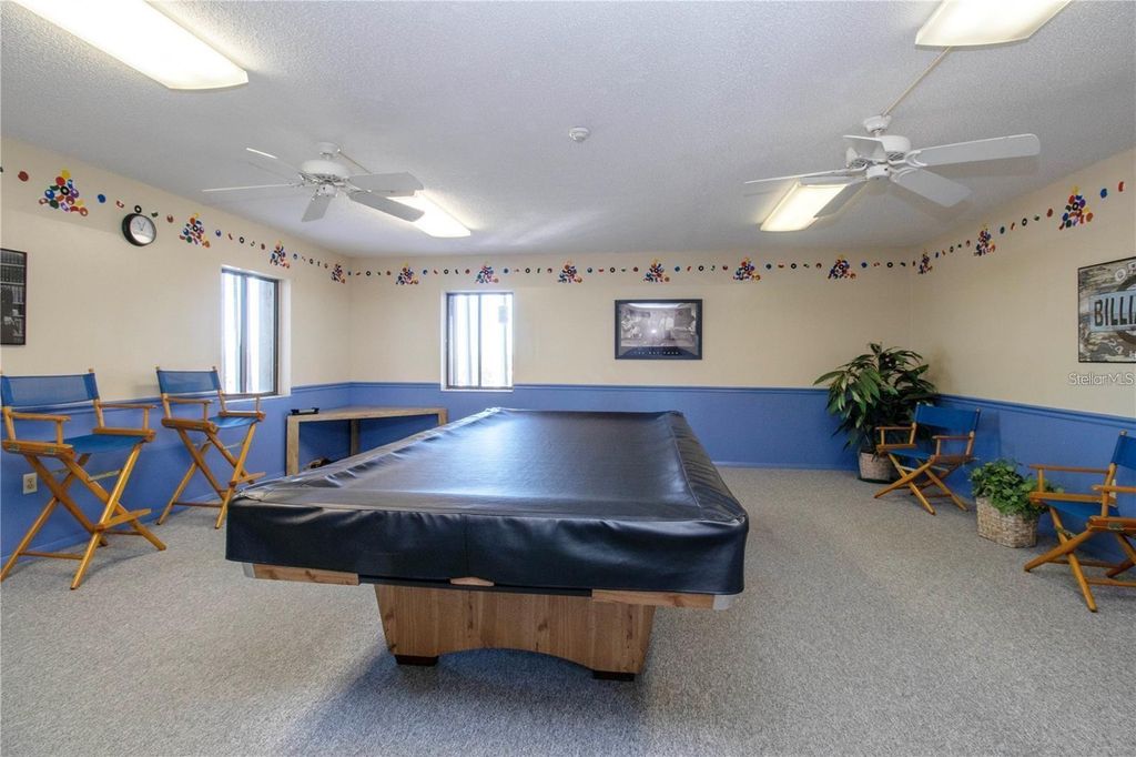 Image 34 of property listing at 9604 CORTEZ ROAD W 421, Bradenton, FL 34210