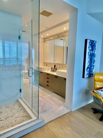 2020 N Bayshore Dr 1606, Miami, FL 33137