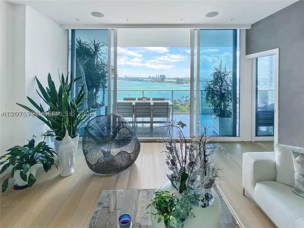 2020 N Bayshore Dr 1606, Miami, FL 33137