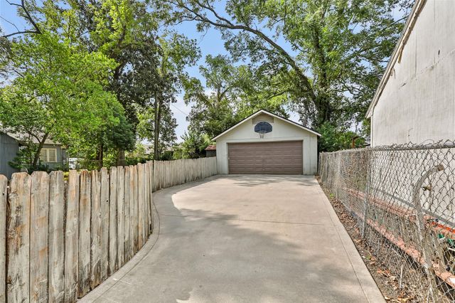 2310 Centennial Street, Liberty, TX 77575
