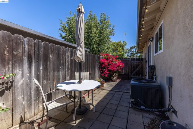 5252 Norma Way, Livermore, CA 94550