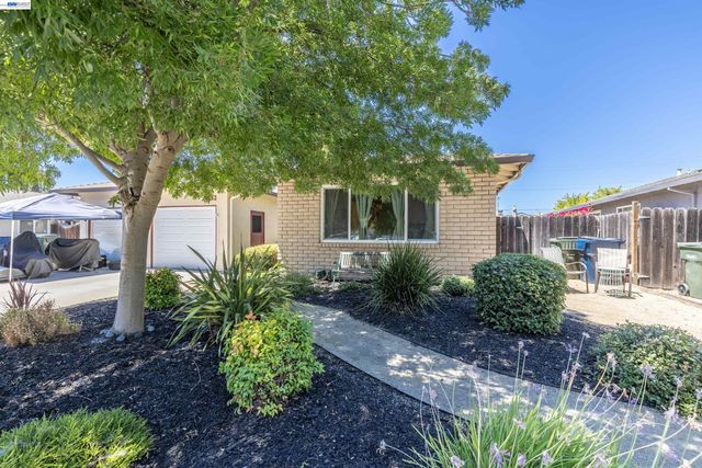 5252 Norma Way, Livermore, CA 94550