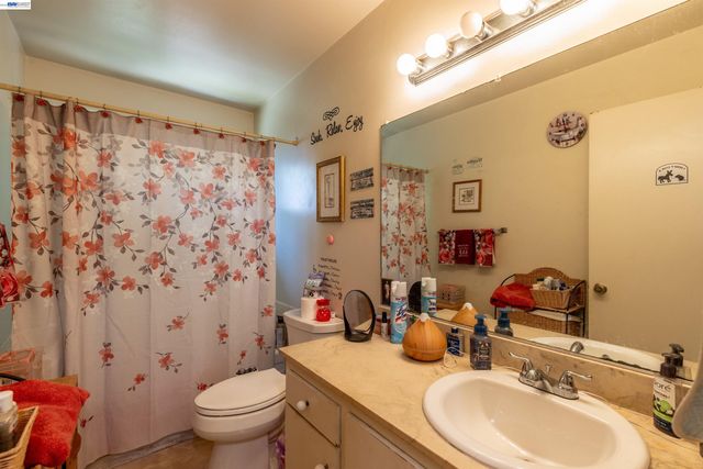 5252 Norma Way, Livermore, CA 94550