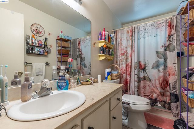 5252 Norma Way, Livermore, CA 94550