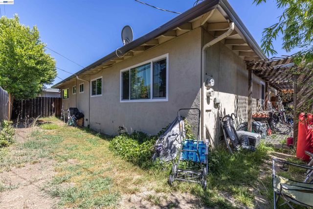 5252 Norma Way, Livermore, CA 94550