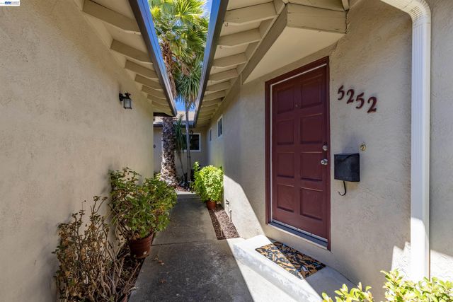 5252 Norma Way, Livermore, CA 94550