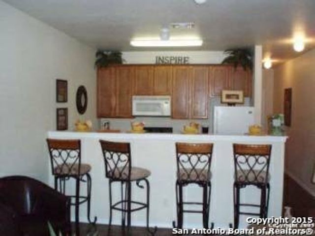 10618 Mathom Lndg Apt 4, Universal City, TX 78148