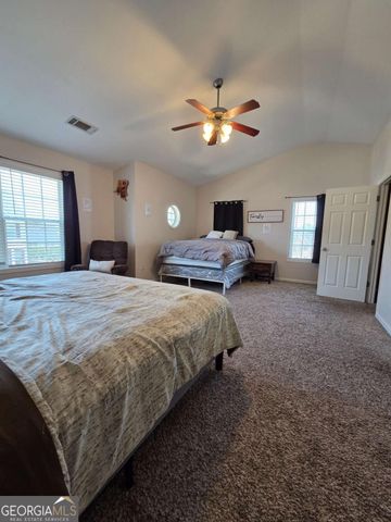 2140 Burns View Lane, Lawrenceville, GA 30044