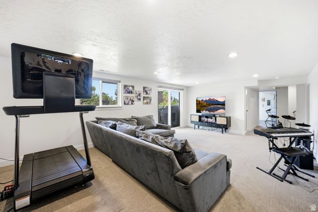 3594 S FLYNN CIR, Millcreek, UT 84109