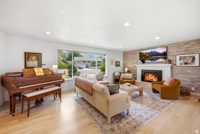 3594 S FLYNN CIR, Millcreek, UT 84109