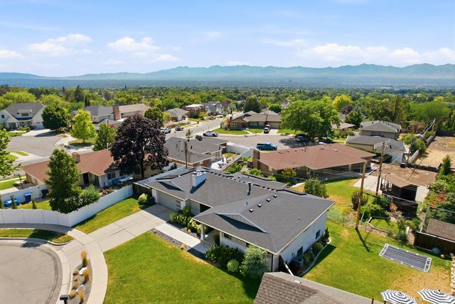 3594 S FLYNN CIR, Millcreek, UT 84109