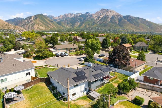 3594 S FLYNN CIR, Millcreek, UT 84109