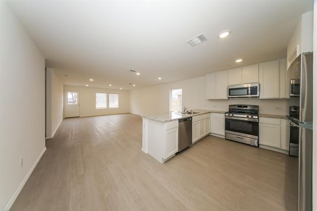 11721 SW 36th Street, Mustang, OK 73064