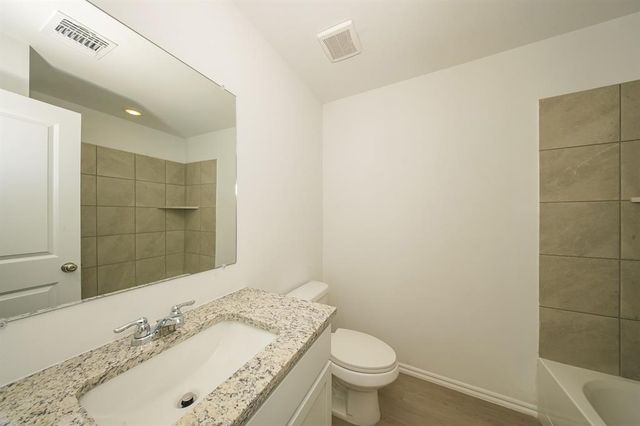 11721 SW 36th Street, Mustang, OK 73064