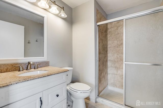 304 Wimbeldon Court, North Brunswick, NJ 08902